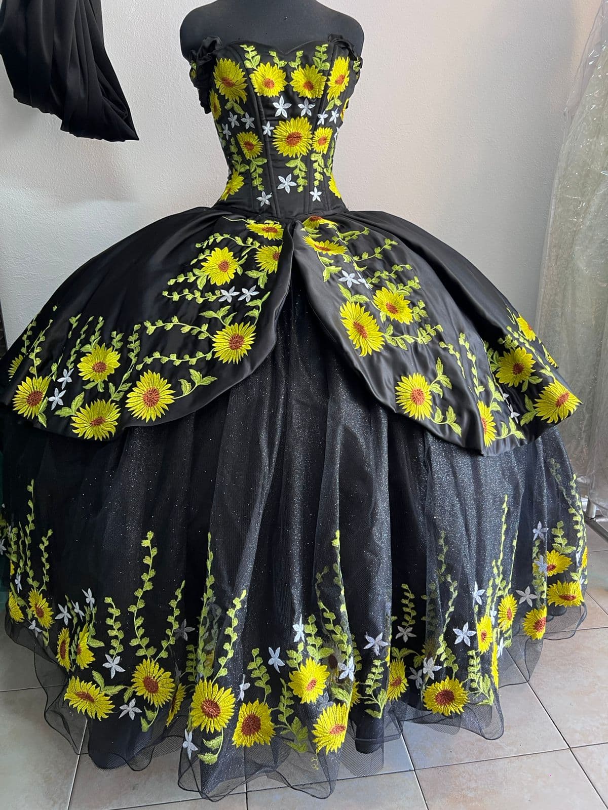 Vestido Charro flores